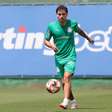 Palmeiras se reapresenta e Maurício celebra retorno: 'Feliz de voltar a jogar'