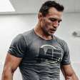 Michael Chandler rouba a cena em vídeo emocionante com filho após derrota no UFC 314