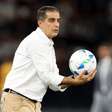 Renato Paiva avalia erros em gols sofridos, mas elogia postura ofensiva do Botafogo