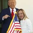 Ao lado de Giorgia Meloni, Trump afirma '100% de certeza' sobre acordo de tarifas com União Europeia