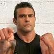 Vitor Belfort dá conselho a Jon Jones sobre luta com Tom Aspinall: 'Eu não recomendo'