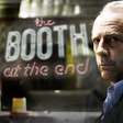 The Booth at the End: o drama psicológico que desafia o livre-arbítrio em uma simples lanchonete