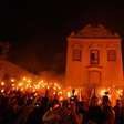 Procissão do Fogaréu reúne milhares na Cidade de Goiás e celebra 280 anos de tradição