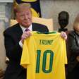 Metade dos brasileiros acredita que as políticas comerciais de Trump prejudicam o Brasil, diz pesquisa