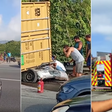 Carreta tomba, esmaga carro e mata 3 pessoas em rodovia no litoral de SP