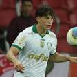 Situação de Giay é exposta no Palmeiras antes de jogo contra o Fortaleza