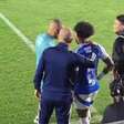 Reserva no Cruzeiro, Gabigol ouve provocações: 'Você não é mais jogador'