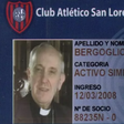 Veja coincidência impressionante entre horário da morte do papa e carteirinha de sócio do San Lorenzo