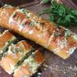 Pão de alho para churrasco: cremoso por dentro, crocante por fora e perfeito para animar o fim de semana