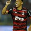 Victor Hugo pode voltar ao Flamengo após fim de empréstimo