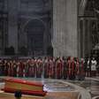 Como corpo do papa Francisco vai aguentar até funeral no sábado? Entenda técnica de 'embalsamento moderno'