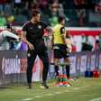 Ainda sem vencer na Copa Sul-Americana, Thiago Carpini segue acreditando na classificação do Vitória
