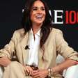 Meghan Markle elege casaco da Ralph Lauren e relógio de Lady Di para evento em NY