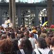 Alunos e professores fazem manifestação contra ato racista da segurança de shopping de alto padrão em SP