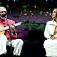 Em tratamento, Preta Gil sobe no palco e canta ao lado do pai, Gilberto Gil