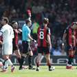 Ex-Fluminense e herói e vilão no empate do Bournemouth