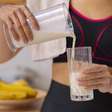 Tomar proteína antes de dormir ajuda no ganho de massa muscular?