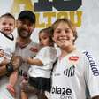 Neymar deseja promover aproximação entre Mavie e Helena durante a infância