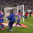 Conmebol pune Colo-Colo por confusão e Fortaleza vence por 3 a 0