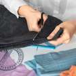 Emagreceu? Saiba 4 dicas para adaptar suas roupas após a perda de peso sem gastar muito