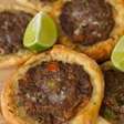Esfiha Aberta Mais Gostosa que de Padaria - Acabou de Sair do Forno!
