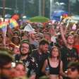 Lady Gaga no Rio: ambulantes de Copacabana vendem sacos de areia a R$ 25 para fãs
