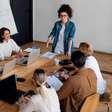 5 erros em reuniões do time de vendas que impactam seu negócio