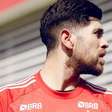 Rossi se reapresenta no Flamengo após carro ser alvo de tiros