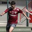 São Paulo pode ter retorno de Oscar contra o Palmeiras