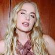 Angélica capricha no brilho em podcast com Flávia Alessandra