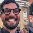 Quem é o padre brasileiro gato que viralizou no Vaticano?