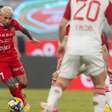 Ex-Flamengo conquista o quarto título com o Shabab Al-Ahli: 'Temporada brilhante'