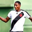 Promessa da base do Vasco exalta emoção com gol decisivo: "passa um filme na cabeça"
