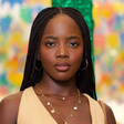 Clara Moneke celebra papel de protagonista na Globo: 'Sinto que eu não venço sozinha'