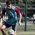 Oscar se junta ao elenco na reapresentação do São Paulo
