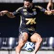 Santos realiza trabalho em campo sintético com foco no jogo do Allianz