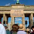 Alemães vão às ruas em protesto contra partido de extrema direita AfD