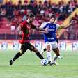 Cruzeiro domina e goleia o Sport na Ilha do Retiro