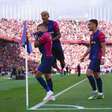 Barcelona vira sobre Real Madrid com dois de Raphinha e encaminha título do Espanhol