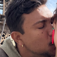 Voltaram? Xamã e Sophie Charlotte aparecem em clima de romance durante viagem