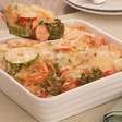 Gratinado rápido de salsicha e legumes para os dias de correria