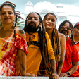 Alma Roots celebra o reggae de salão em 'Agarradinho'