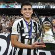 Botafogo sonha em contar com Almada para o Mundial de Clubes