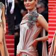 Estilo Goddess Core e diamantes de 240 mil quilates: o look inspirado nas deusas gregas de Isabeli Fontana em Cannes 2025