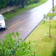 Motorista é flagrado fazendo 'cavalo de pau' com caminhonete em rua do Santa Cândida; polícia investiga