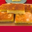 Bolo de mandioca cremoso sem farinha e leite: fácil