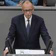 Novo chanceler promete dotar Alemanha com 'exército mais poderoso da Europa'