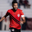 Rhaldney celebra bom momento com a camisa do Atlético-GO: "Voltar"
