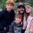 Pedro Scooby contesta fama de ser permissivo com os filhos: 'Me respeitam muito'