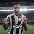 Botafogo vence o Estudiantes em uma partida heroica e segue vivo na Libertadores